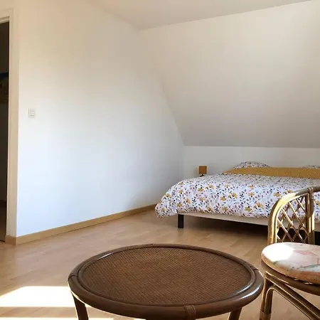 Maison Familiale à 1km De La *