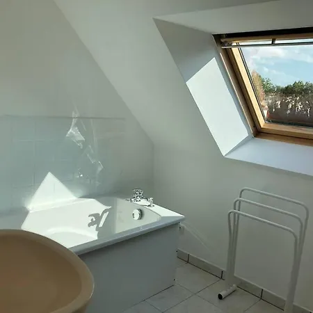 Maison Familiale A 1km De La